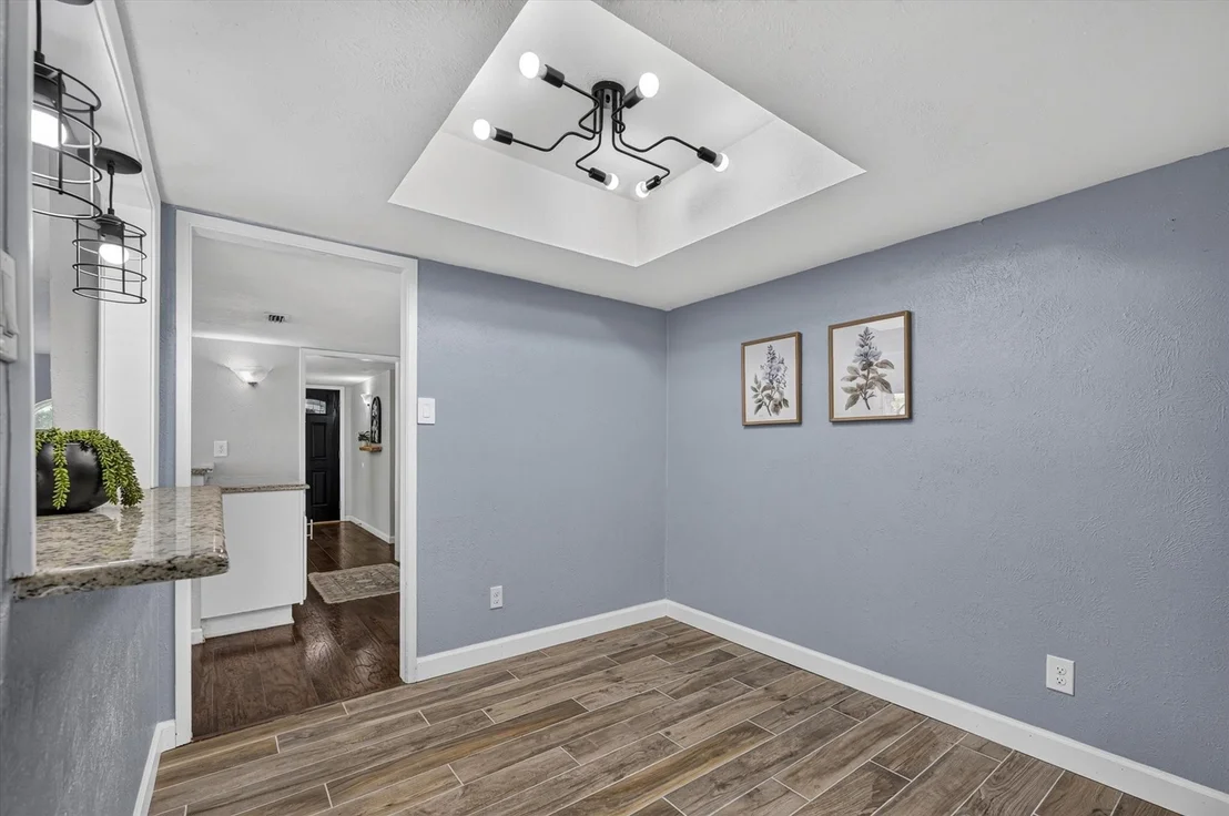 Photo of 2021 Emory Oak Drive