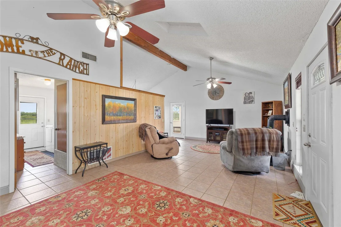 Photo of 685 County Road 114