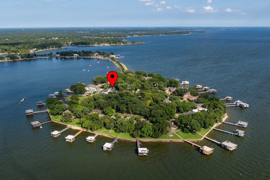 Photo of 649 Enchanted Isles Drive