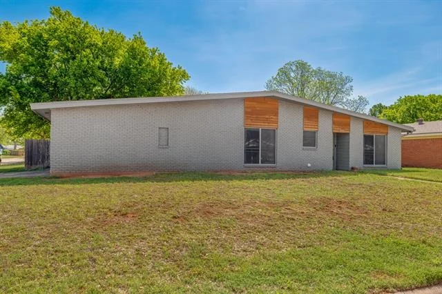 Photo of 1737 Marsalis Drive