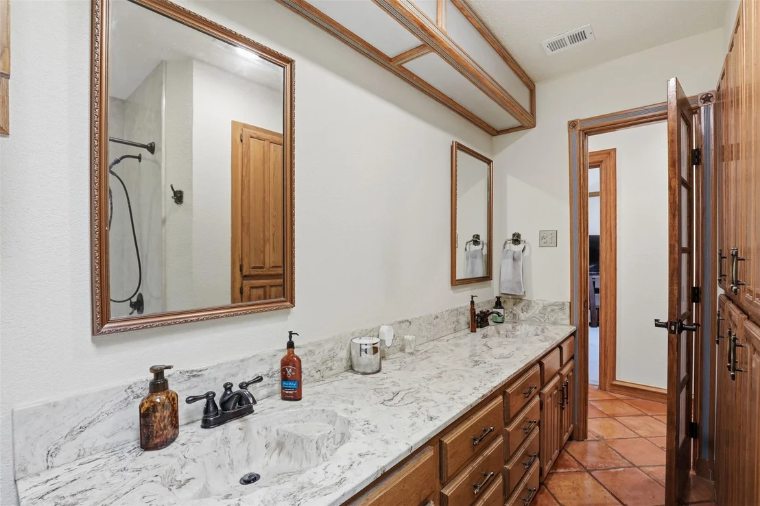 Photo of 3000 Yucca Road