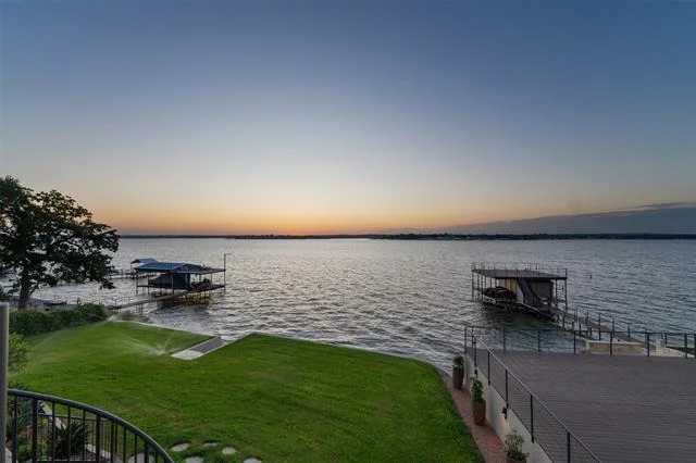 Photo of 12210 Lake Forest Drive