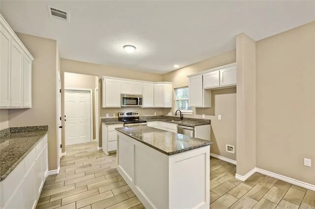 Photo of 1101 Baird Street