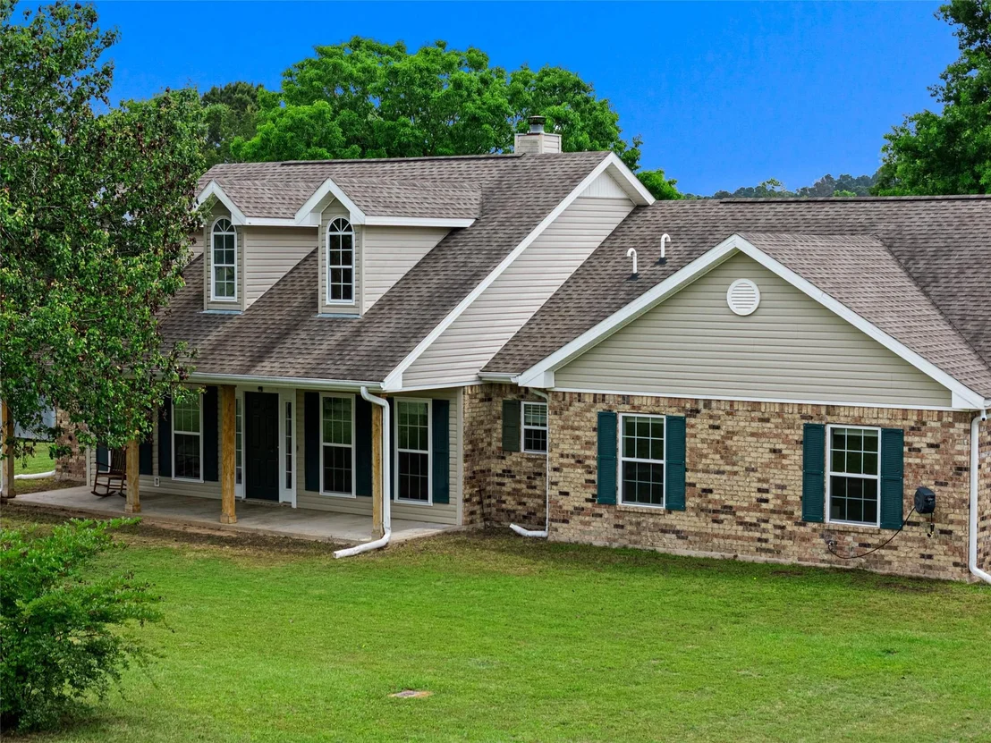 Photo of 152 Black Hawk Lane