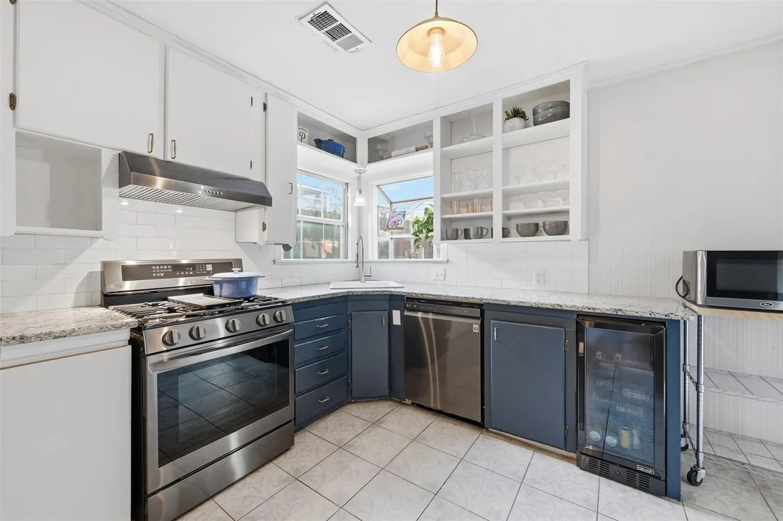 Photo of 2129 Cardinal Lane