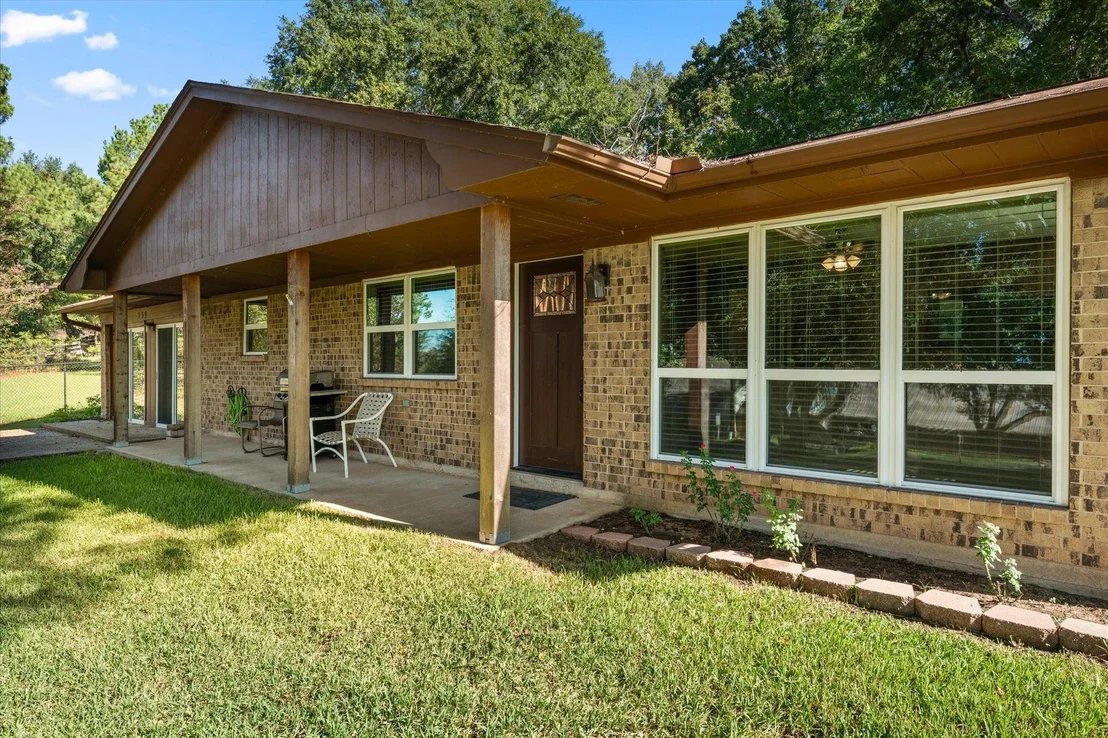 Photo of 139 Vista Drive