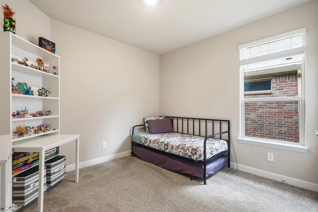Photo of 2220 Dyre Drive