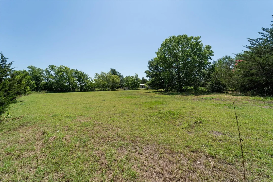 Photo of 9917 E Highway 67