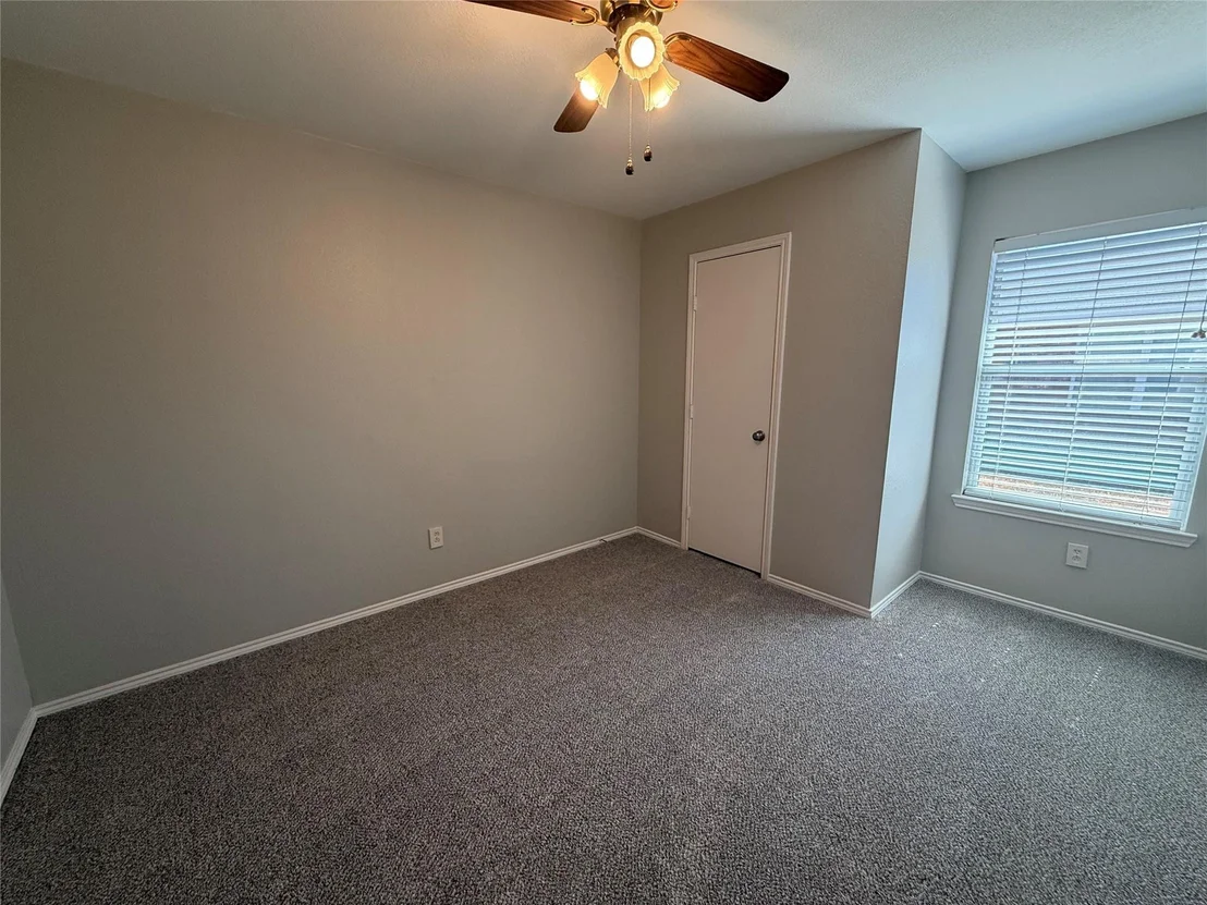 Photo of 809 Canyon Cove Drive