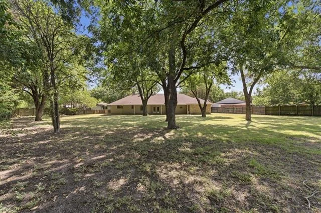 Photo of 5709 Silver Lake Circle