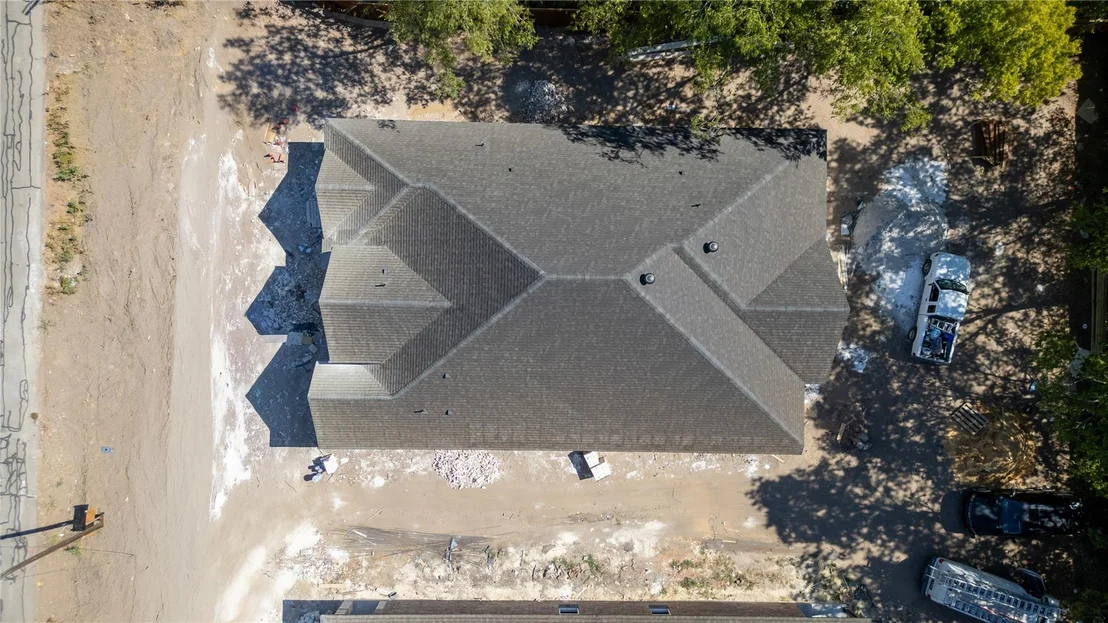 Photo of 511 Armstrong Road