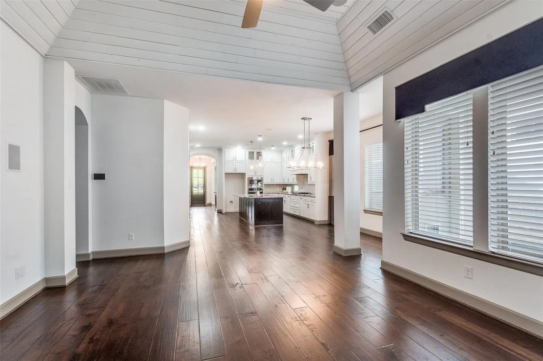 Photo of 7400 Wescott Lane