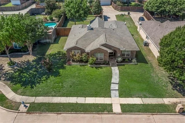Photo of 204 Arbor Ridge Drive