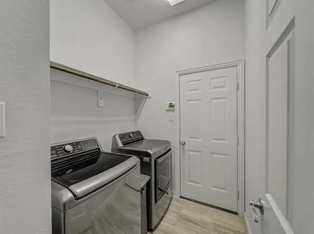 Photo of 426 Brook Meadow Drive