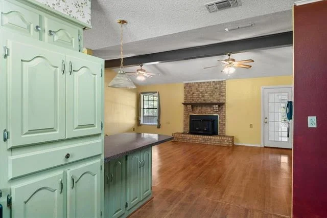 Photo of 1093 County Road 2140