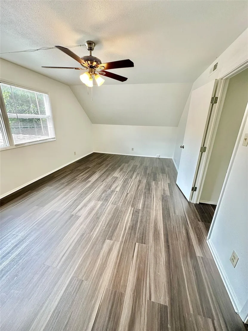 Photo of 2117 Foxcroft Circle