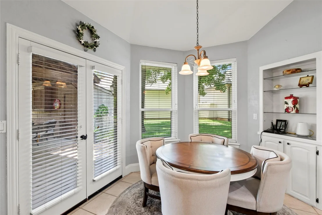 Photo of 301 Saint Andrews Drive