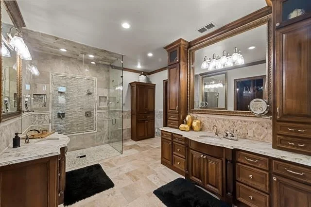 Photo of 1025 Pecan Ridge