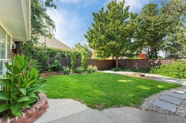 Photo of 7206 Forestwind Court