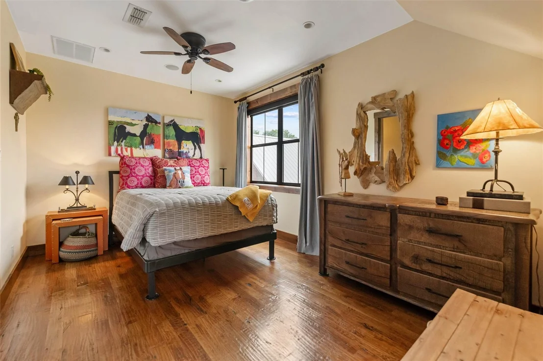 Photo of 27475 N Us-281
