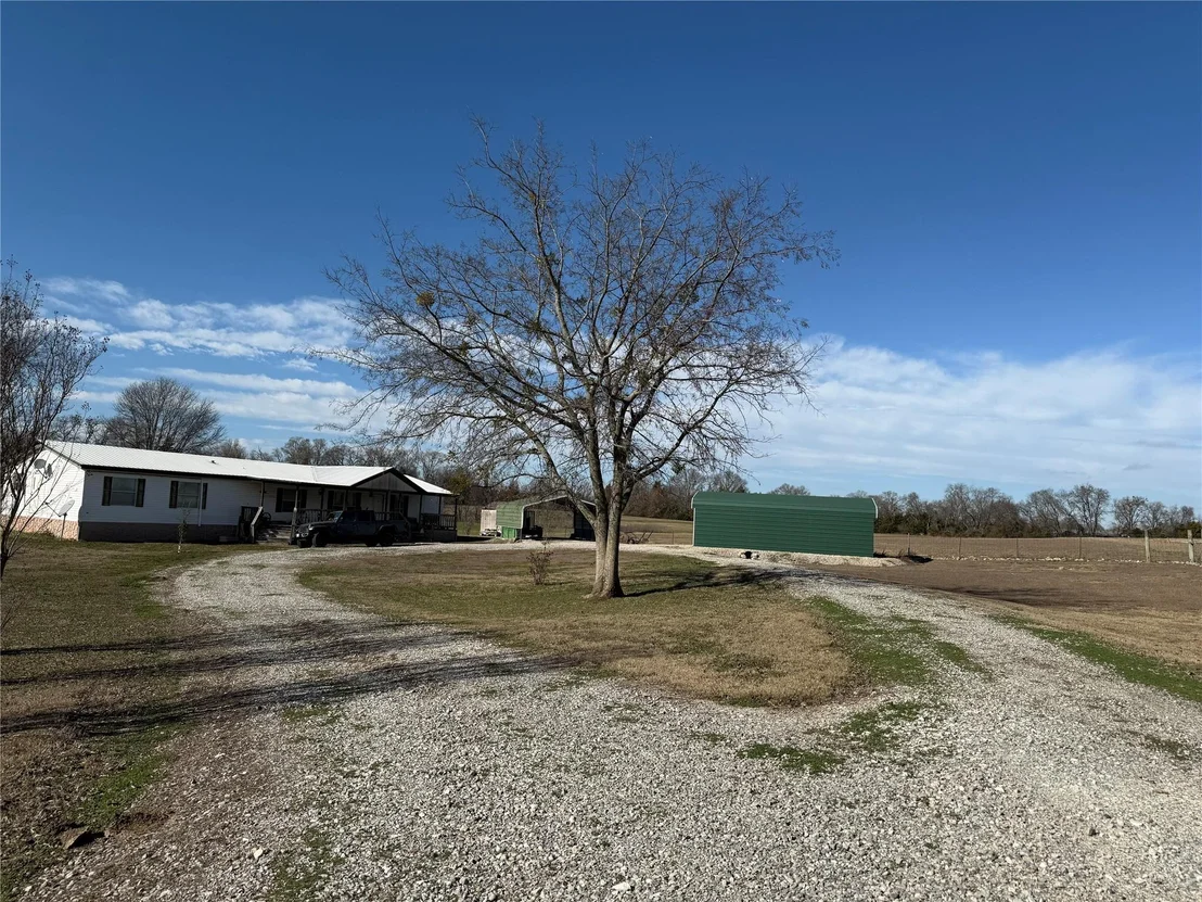 Photo of 7187 County Road 1037