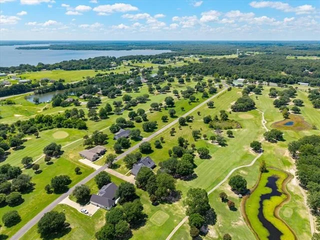Photo of Lot 33 PR 5940