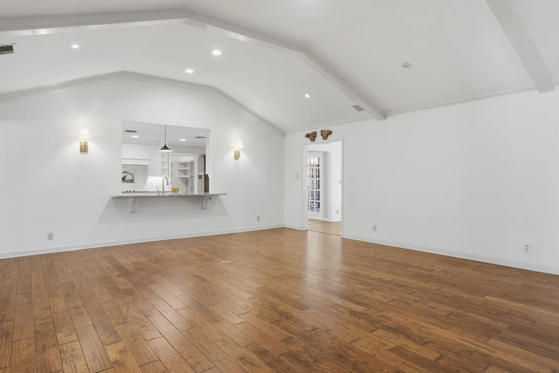 Photo of 2725 Pecan Drive