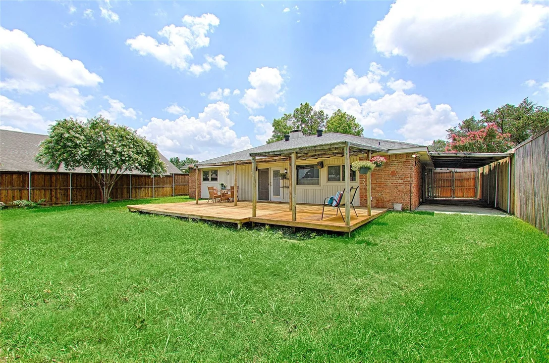 Photo of 2511 Via Avenida