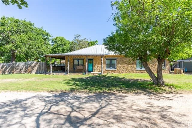 Photo of 712 Tanglewood Drive