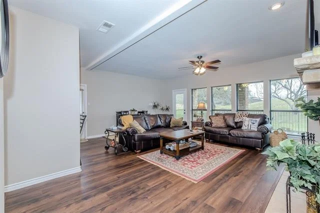 Photo of 1101 Eagle Point Circle
