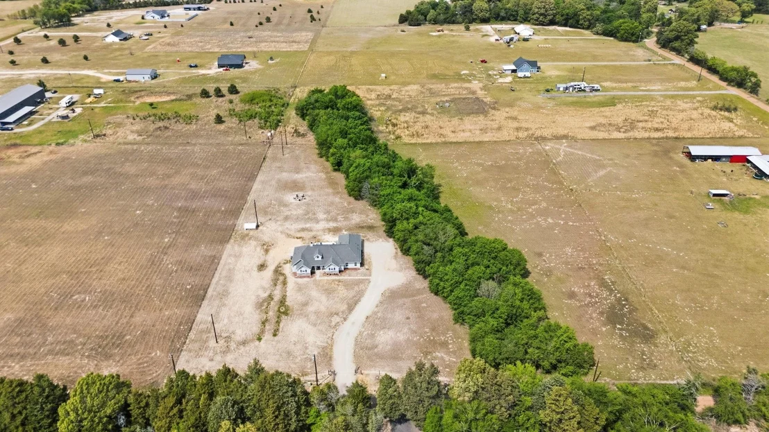 Photo of 8520 County Road 3614