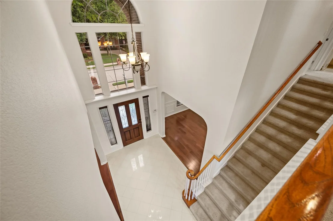 Photo of 1607 Forest Bend Lane