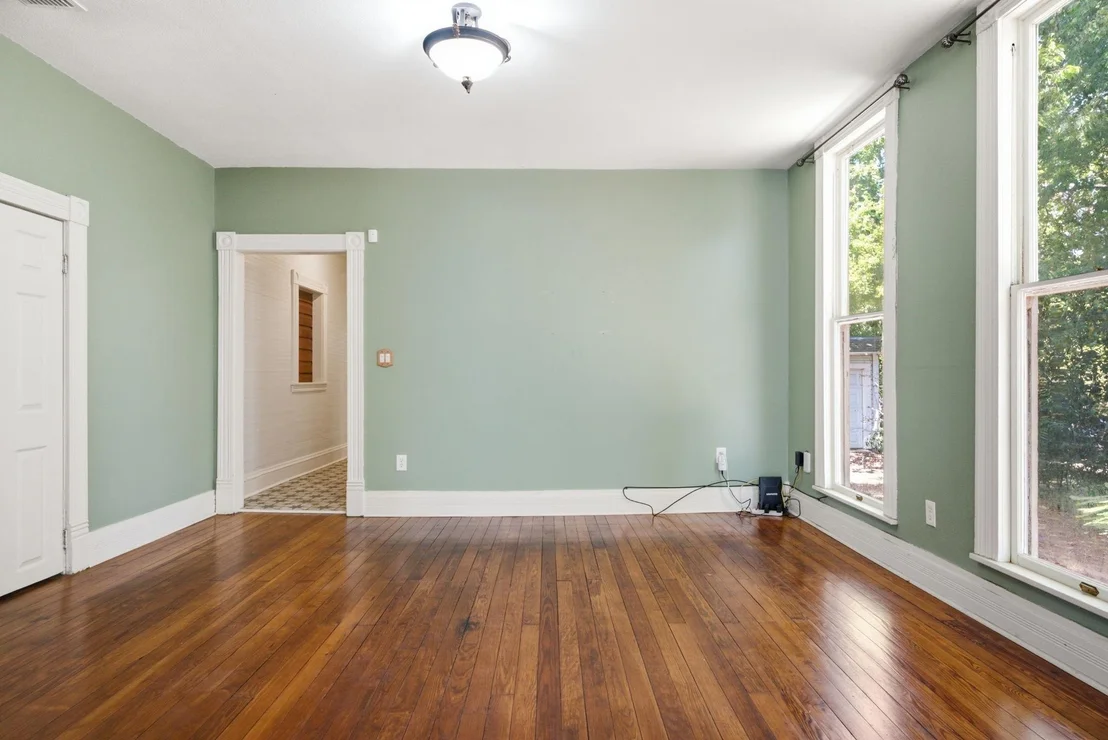 Photo of 1009 N Pacific