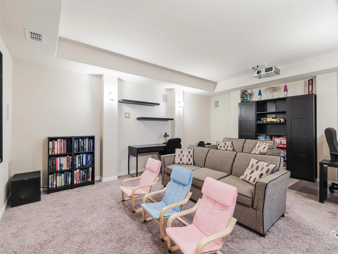 Photo of 808 Ping Street
