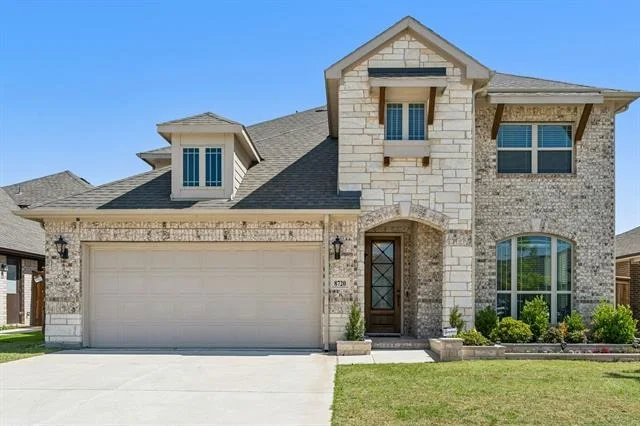 Photo of 8720 Landergin Mesa Drive