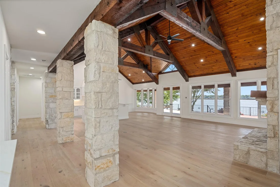 Photo of 14354 Ridge Lane