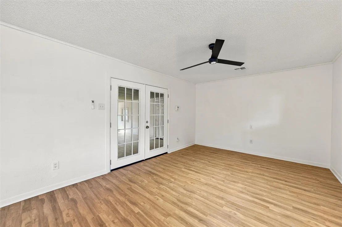 Photo of 1720 Mountainview Drive