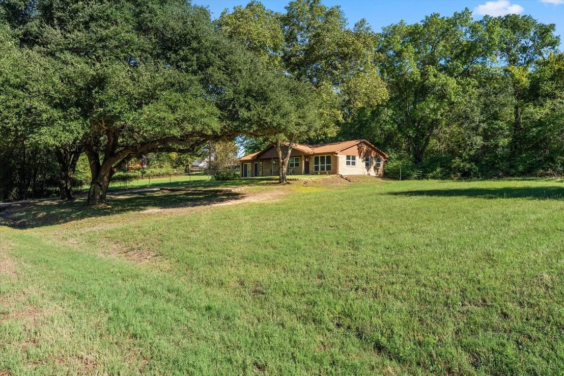 Photo of 139 Vista Drive
