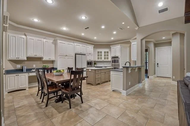 Photo of 1915 Stonegate Valley Drive
