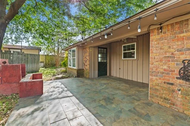 Photo of 2090 Fort Drive