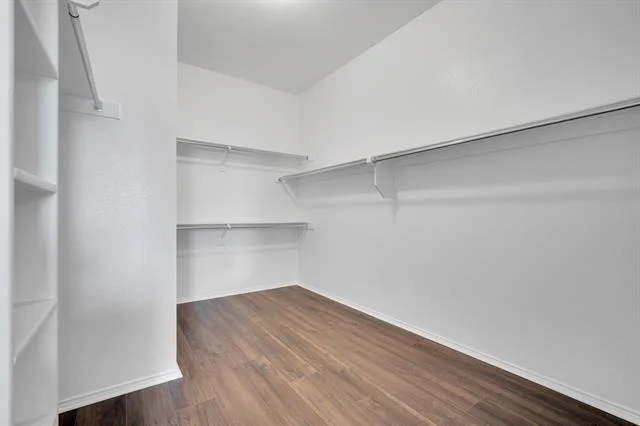 Photo of 100 Windsor Circle