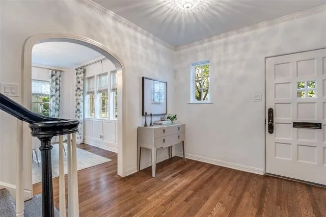 Photo of 4429 Beverly Drive