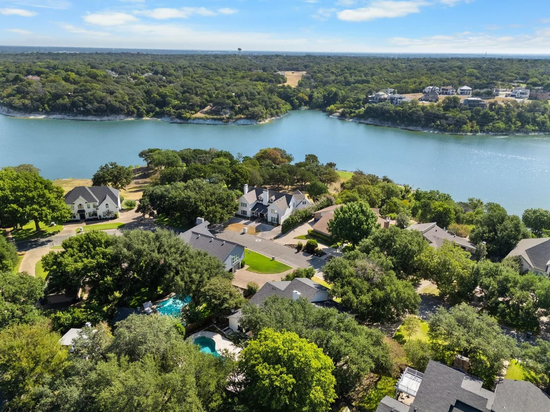 Photo of 4125 Green Oak Drive