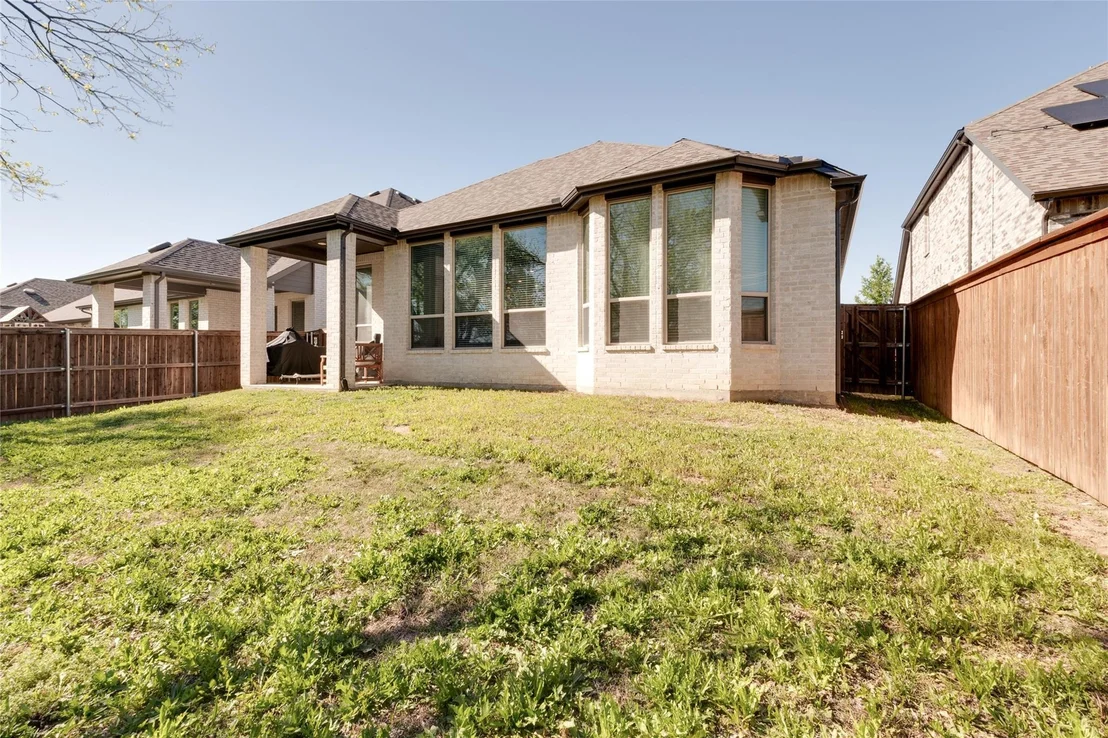 Photo of 704 Wycliffe Drive