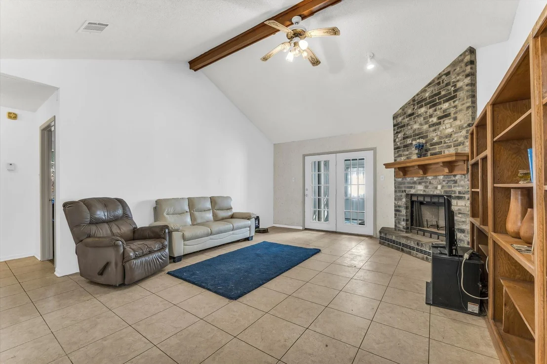 Photo of 1936 Post Oak Drive