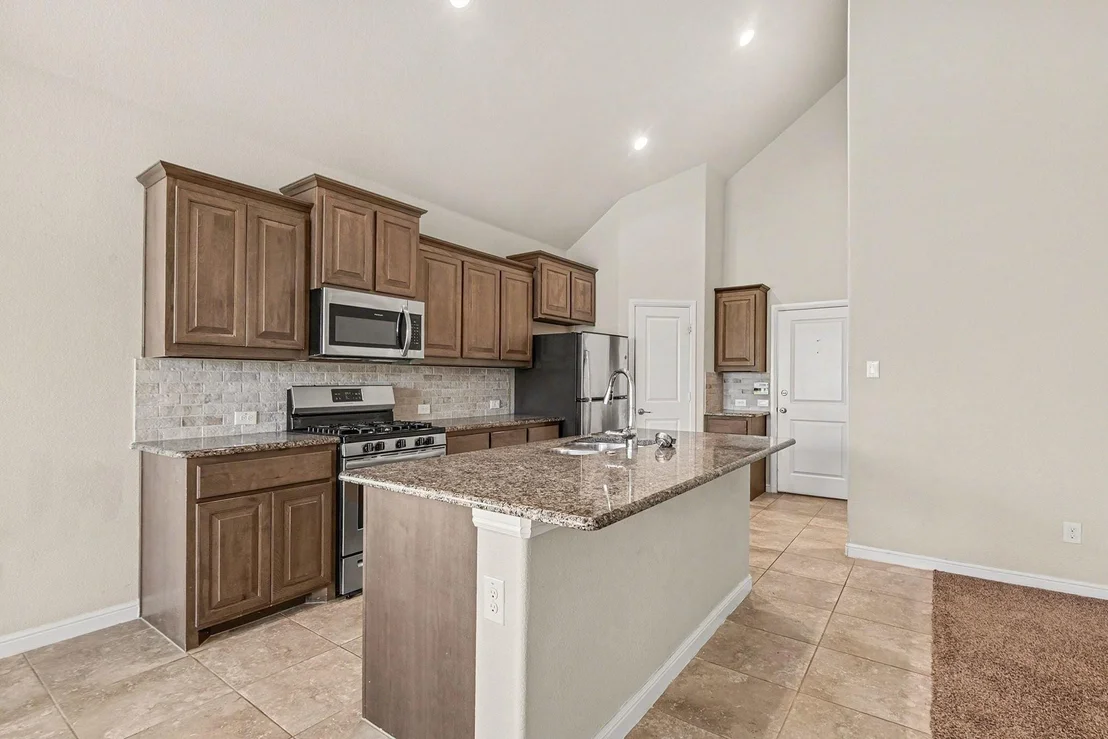 Photo of 905 Falcon Road