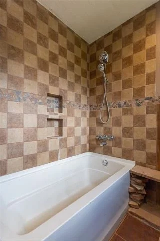 Photo of 819 Avenue Q