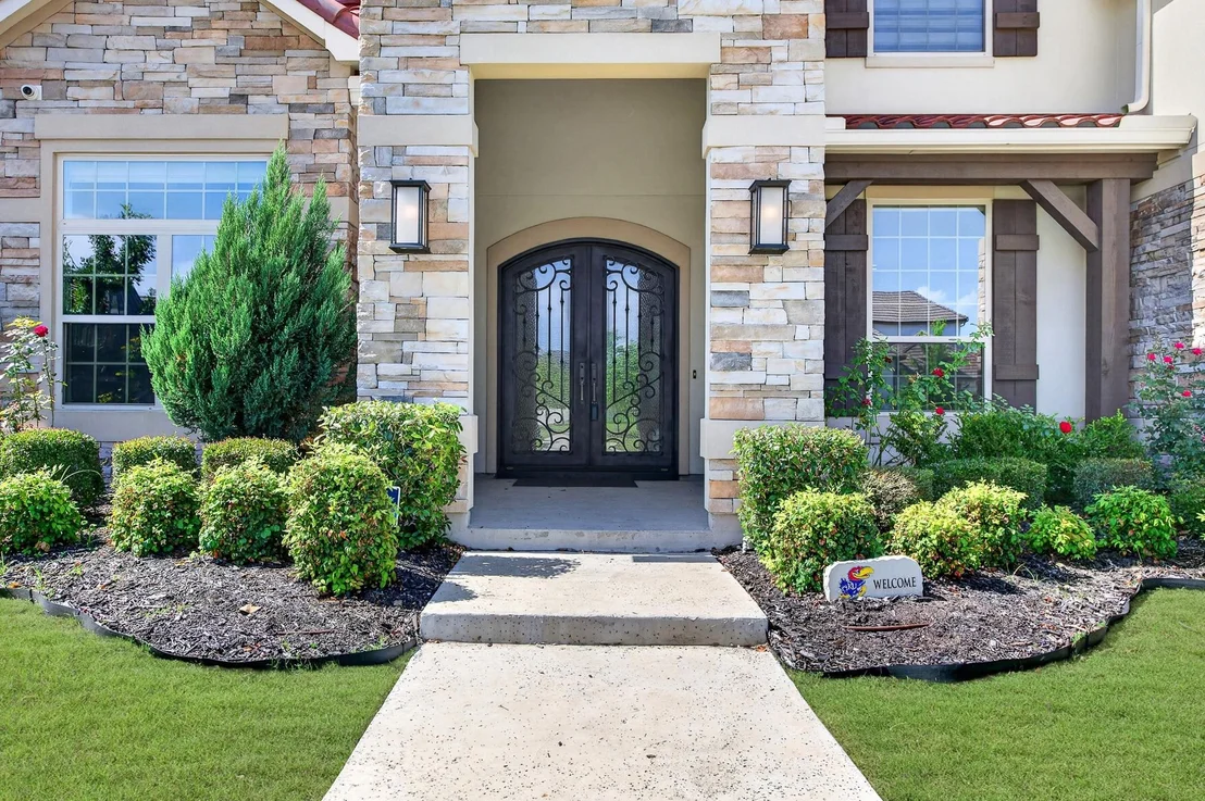 Photo of 689 Dancing Water Drive