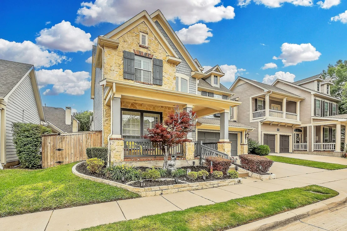 Photo of 2215 Red Hawk Lane