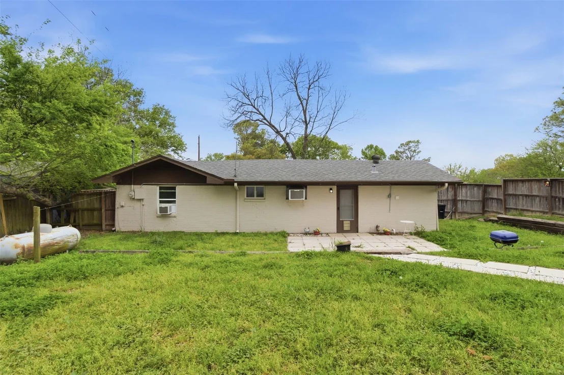 Photo of 7408 Scenic Drive